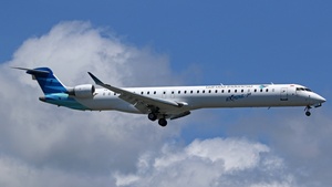 Photo of PK-GRO - Bombardier CRJ-1000ER operated by Garuda Indonesia