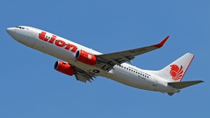 Photo of PK-LPO - Boeing 737-8GP operated by Lion Air