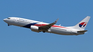 Photo of 9M-MXB - Boeing 737-8H6 operated by Malaysia Airlines