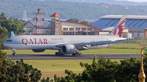 Photo of A7-BAN - Boeing 777-3DZ(ER) operated by Qatar Airways