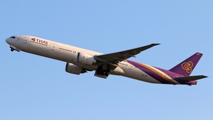 Photo of HS-TKN - Boeing 777-3AL(ER) operated by Thai Airways International