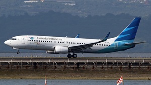 Photo of PK-GMJ - Boeing 737-8U3 operated by Garuda Indonesia