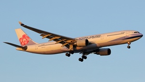 Photo of B-18351 - Airbus A330-302 operated by China Airlines