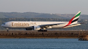 Photo of A6-ENF - Boeing 777-31H(ER) operated by Emirates