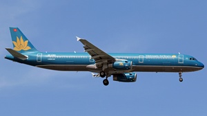 Photo with serial 4136 - Airbus A321-231