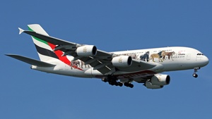 Photo of A6-EEI - Airbus A380-861 operated by Emirates