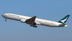 Photo of B-HNH - Boeing 777-367 operated by Cathay Pacific Airways