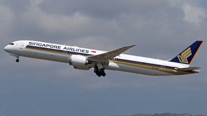 Photo of 9V-SCB - Boeing 787-10 Dreamliner operated by Singapore Airlines