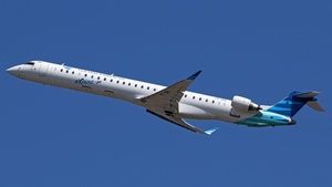 Photo of PK-GRL - Bombardier CRJ-1000ER operated by Garuda Indonesia