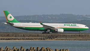 Photo of B-16335 - Airbus A330-302 operated by EVA Air