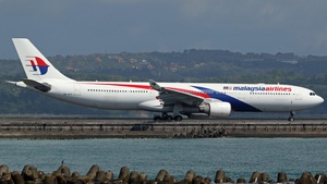 Photo of 9M-MTK - Airbus A330-323 operated by Malaysia Airlines