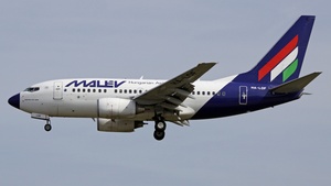 Photo of HA-LOF - Boeing 737-6Q8 operated by Malév Hungarian Airlines