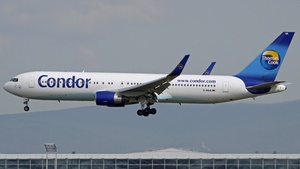 Photo of D-ABUA - Boeing 767-330(ER) operated by Condor