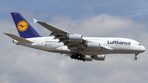 Photo of D-AIMC - Airbus A380-841 operated by Lufthansa
