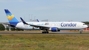 Photo of D-ABUZ - Boeing 767-330(ER) operated by Condor