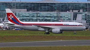Photo of 9H-AEI - Airbus A320-214 operated by Air Malta