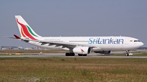 Photo with serial 313 - Airbus A330-243