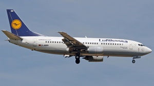 Photo of D-ABER - Boeing 737-330 operated by Lufthansa
