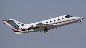 Photo of CS-DMY - Hawker Beechcraft 400XP operated by NetJets Europe