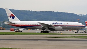 Photo of 9M-MRL - Boeing 777-2H6(ER) operated by Malaysia Airlines