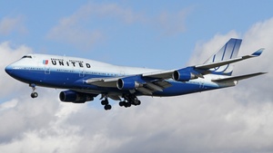 Photo of N175UA - Boeing 747-422 operated by United Airlines