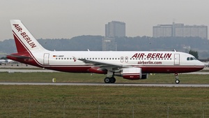 Photo of D-ABDP - Airbus A320-214 operated by Air Berlin