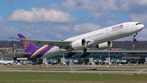 Photo of HS-TKR - Boeing 777-3AL(ER) operated by Thai Airways International