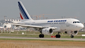 Photo of F-GUGG - Airbus A318-111 operated by Air France