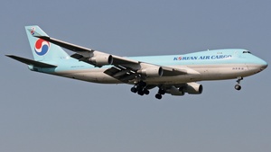 Photo of HL7601 - Boeing 747-4B5F(ER) operated by Korean Air Cargo