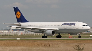 Photo of D-AIAU - Airbus A300B4-603 operated by Lufthansa
