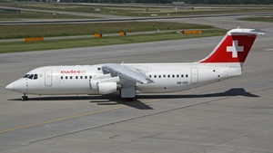 Photo of HB-IXO - British Aerospace Avro RJ100 operated by Swiss International Air Lines