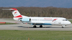 Photo of OE-LFQ - Fokker 70 operated by Austrian Airlines