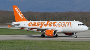 Photo of G-EZAN - Airbus A319-111 operated by easyJet