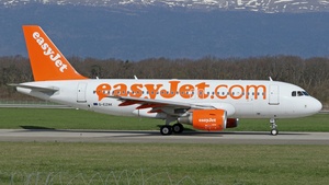 Photo of G-EZAK - Airbus A319-111 operated by easyJet