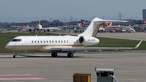 Photo of HB-JGE - Bombardier Global Express XRS operated by TAG Aviation