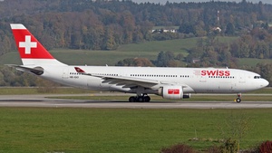 Photo of HB-IQO - Airbus A330-223 operated by Swiss International Air Lines
