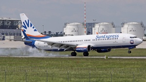 Photo of D-ASXF - Boeing 737-8AS operated by SunExpress Germany