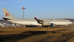 Photo of A7-HHH - Airbus A340-541 operated by Qatar Amiri Flight