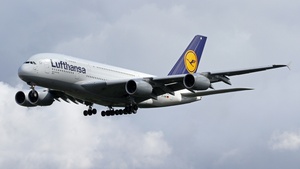Photo of D-AIMI - Airbus A380-841 operated by Lufthansa