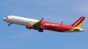 Photo of VN-A542 - Airbus A321-211 operated by VietJet Air