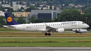 Photo of D-AECI - Embraer ERJ-190LR operated by Lufthansa CityLine