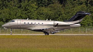 Photo of C-GFCB - Bombardier Challenger 300 operated by Execaire