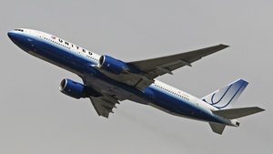 Photo of N774UA - Boeing 777-222 operated by United Airlines