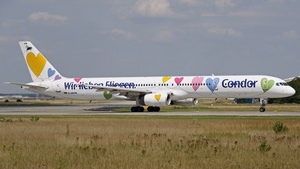 Photo of D-ABON - Boeing 757-330 operated by Condor