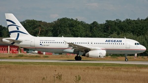 Photo of SX-DVT - Airbus A320-232 operated by Aegean Airlines