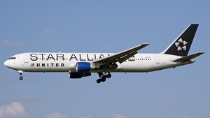 Photo of N653UA - Boeing 767-322(ER) operated by United Airlines