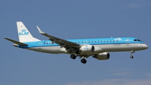 Photo of PH-EZO - Embraer ERJ-190STD operated by KLM Cityhopper