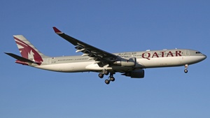 Photo of A7-AEF - Airbus A330-302 operated by Qatar Airways