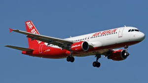 Photo of D-ABDS - Airbus A320-214 operated by Air Berlin