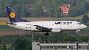 Photo of D-ABIK - Boeing 737-530 operated by Lufthansa